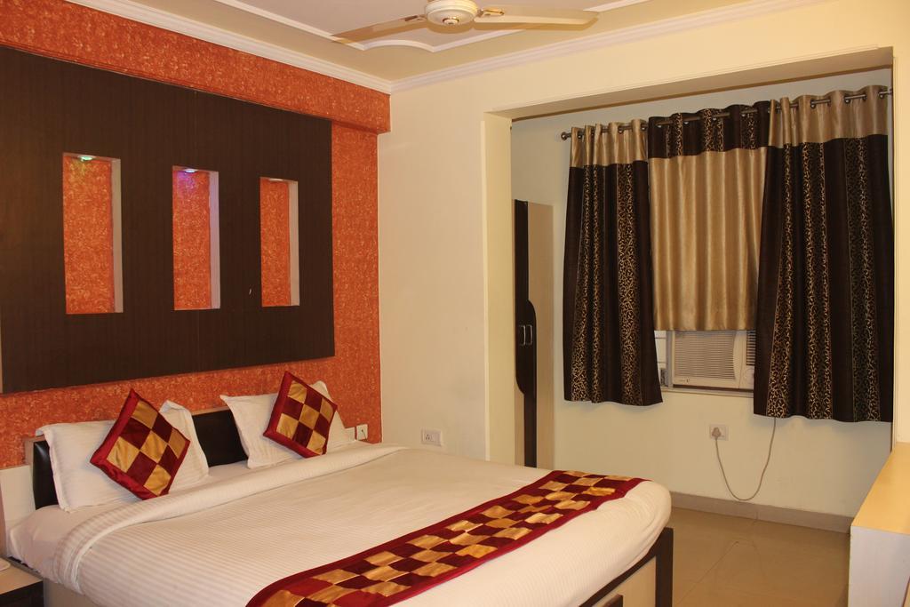 Hotel Muskan Palace Джайпур Екстериор снимка